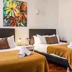 Casa Branca Do Monte Nyaraló *